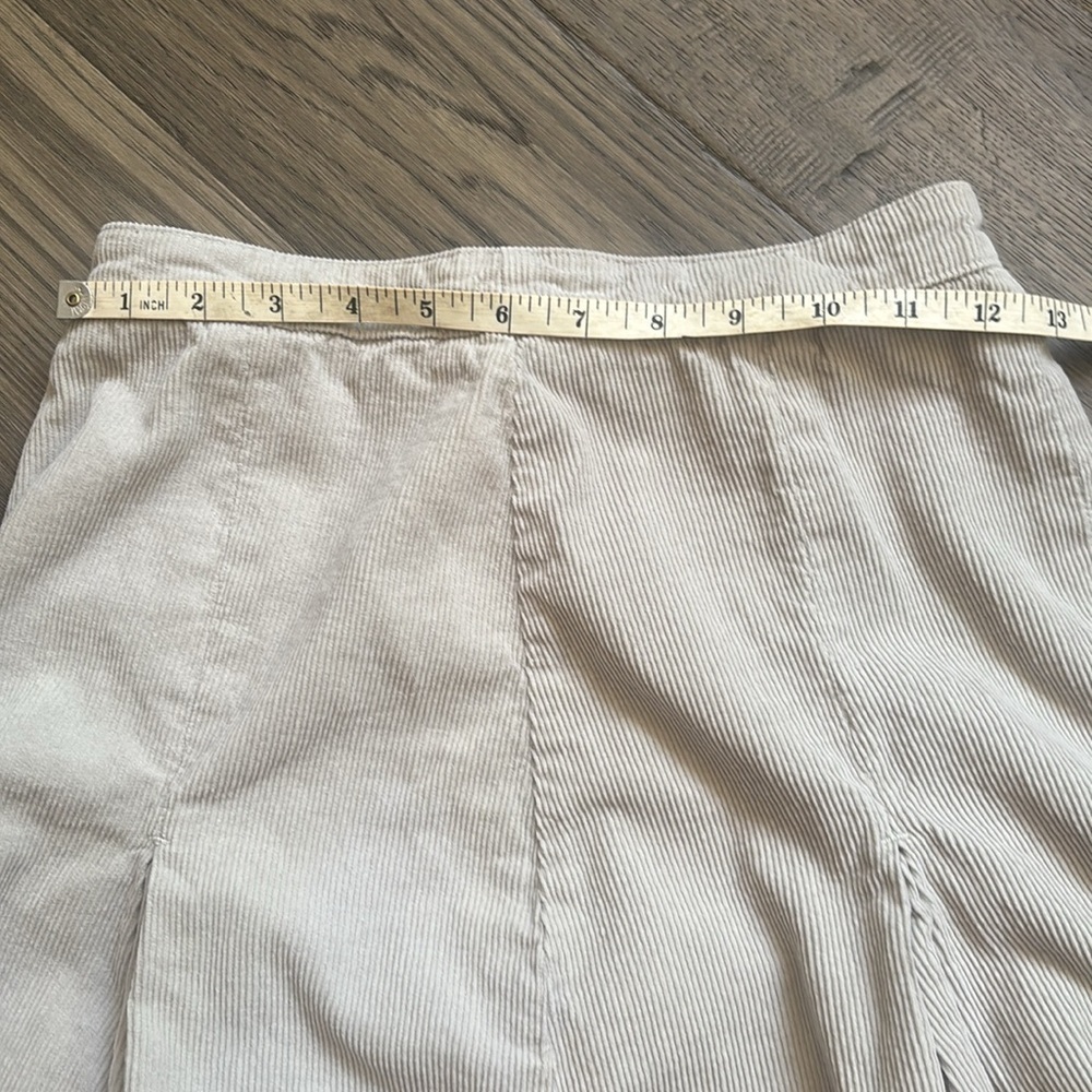 BDG | Urban Outfitters Grey Corduroy Pleated Skater Skirt Size Small - Picture 7 of 12
